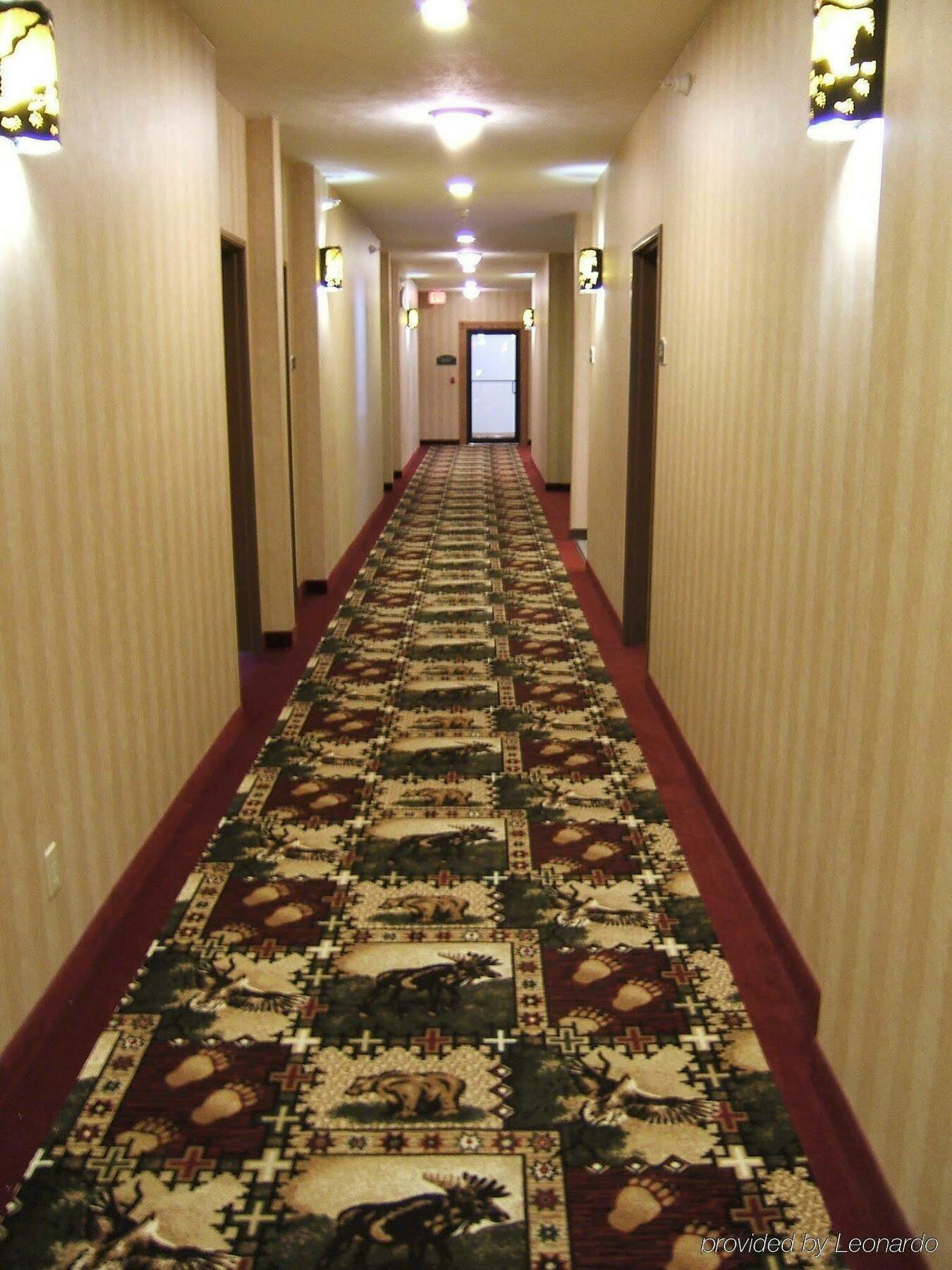 Holiday Inn Express Munising-Lakeview, An Ihg Hotel Интерьер фото